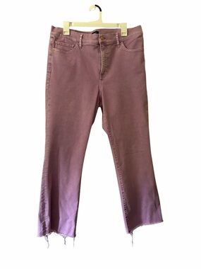 Express High Rise Cropped Flare Jeans Size 12R NWOT Mauve Frayed Hem